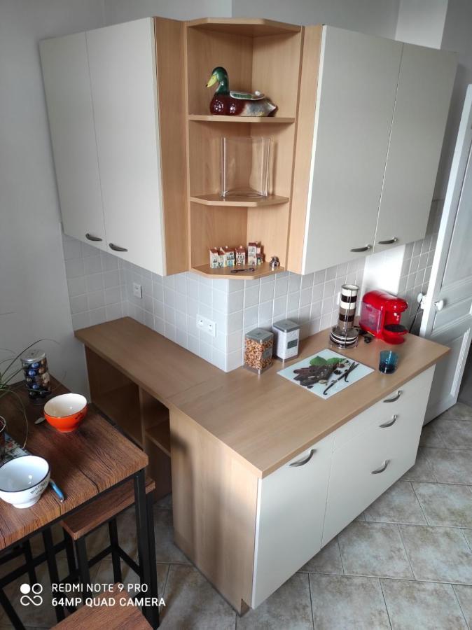 Pretty And Quiet Top Floor 2 Bedroom Flat In The Port Area Of ניס מראה חיצוני תמונה