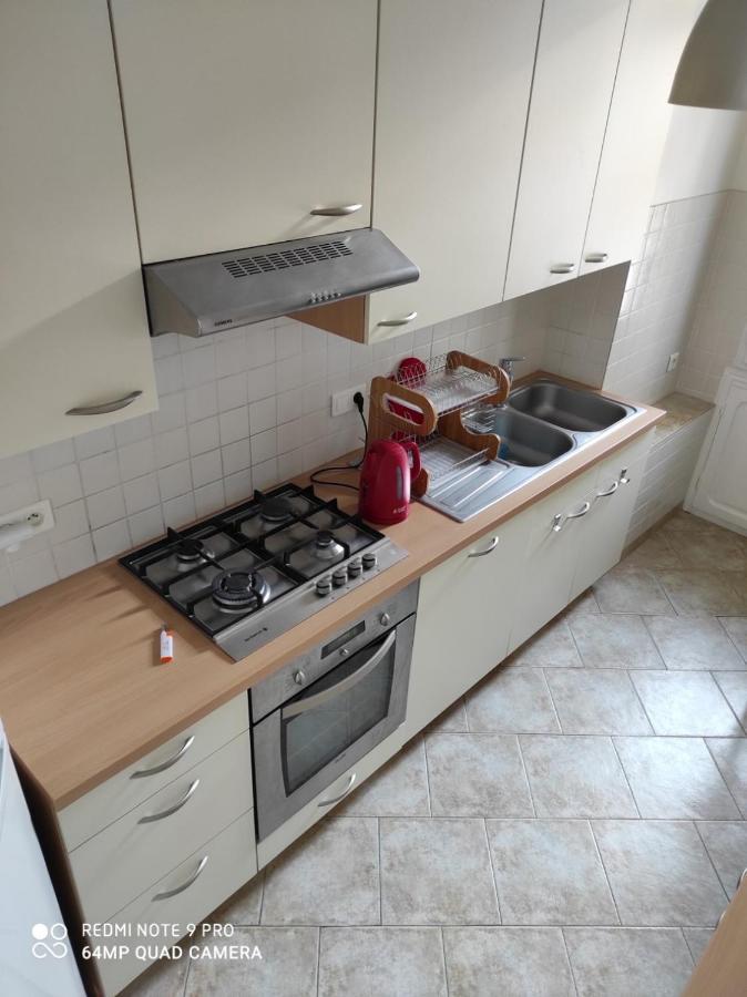 Pretty And Quiet Top Floor 2 Bedroom Flat In The Port Area Of ניס מראה חיצוני תמונה